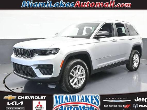 JEEP GRAND CHEROKEE 2024 1C4RJGAGXRC258319 image JEEP GRAND CHEROKEE 2024 1C4RJGAGXRC258319 image